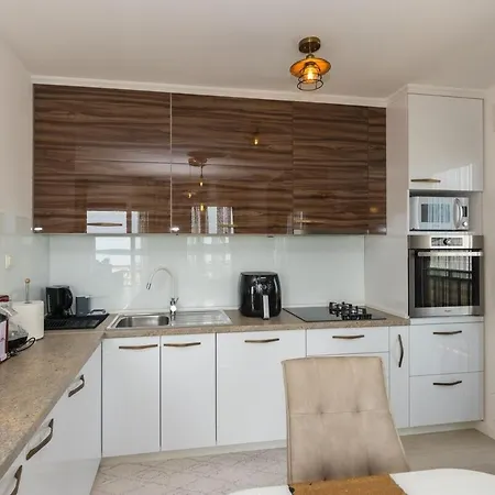Apartment With A Parking Space Kastel Gomilica, - 21138 *